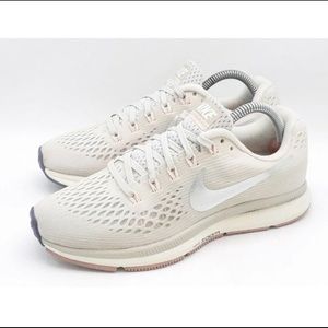 SOLD Ⓜ️ Nike Zoom Pegasus